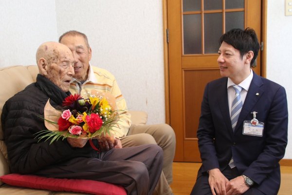 Rui, the highest-age man in Japan, survived the Second Battle at 111. He laughed at the secret of the eldest son as