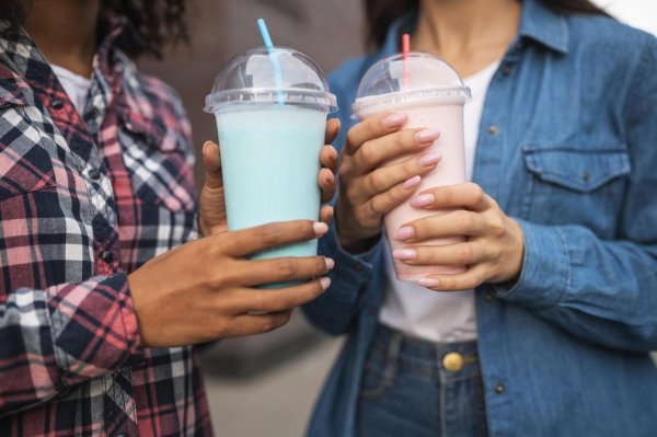 High-fat diets are more expensive than imagined. Research reveals that a cup of milkshake can also increase dementia