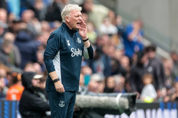 Beto + Barry scored 1 goal in the Premier League! Moyes: The team put pressure on them to score goals